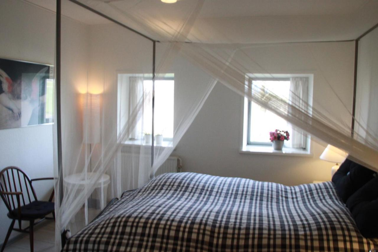 Rolsø Retreat Villa Knebel Eksteriør bilde