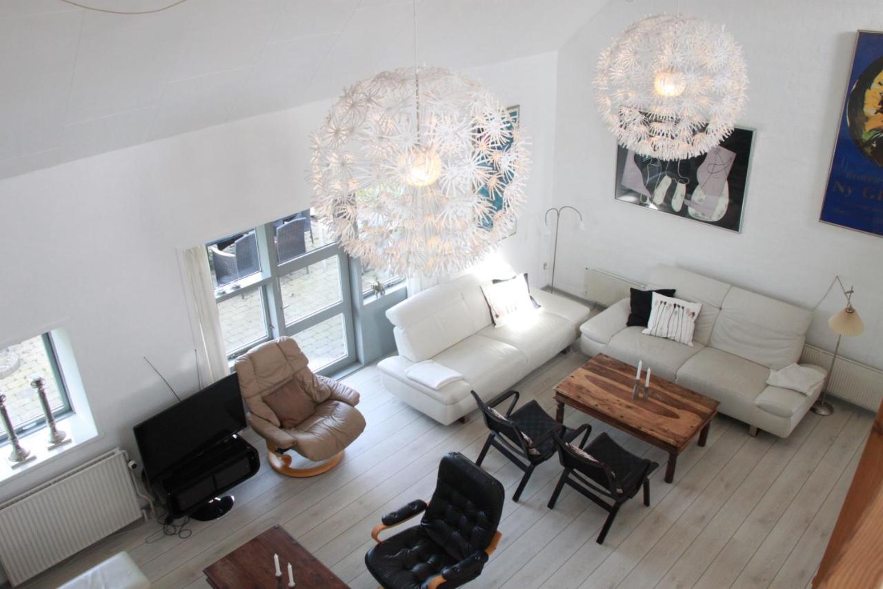 Rolsø Retreat Villa Knebel Eksteriør bilde